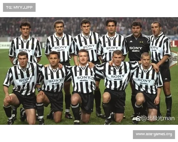 亚洲杯话题榜：尤文逆转成功引发热议球迷纷纷讨论战术调整